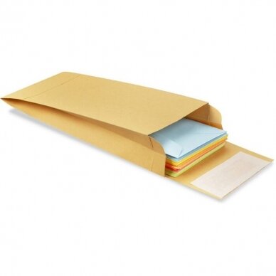 Vokai B4 erdviniai (250X353X40) su juostele rudi 130 gsm. Vokai B4 erdviniai (250X353X40) su juostele rudi 130 gsm.